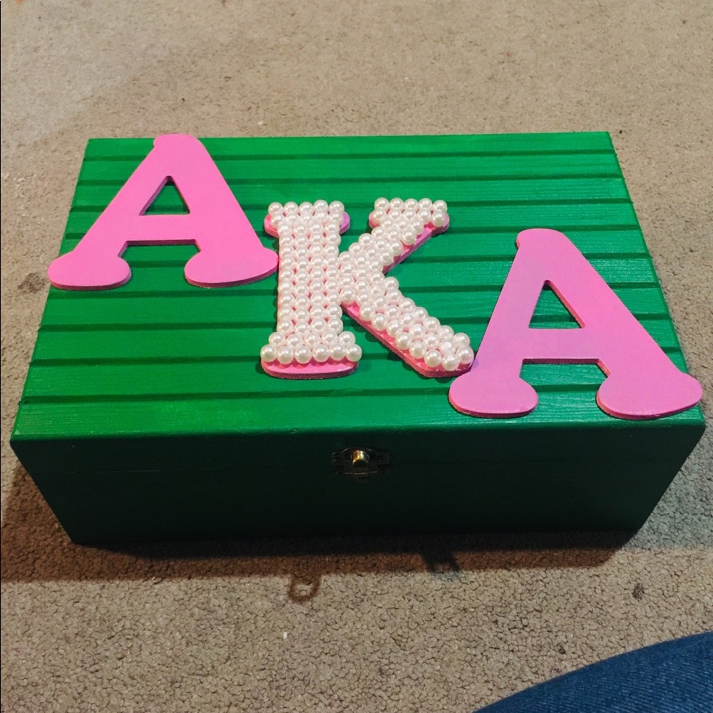 KEEPSAKE BOXES!!